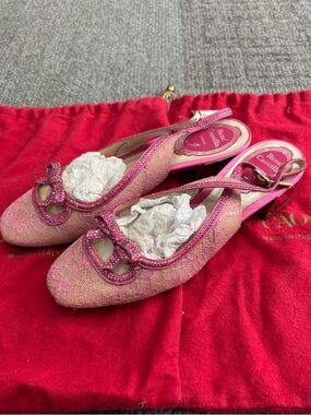 🚩steal Rene  Caovilla Pink Slingback Embellished Lace Pumps